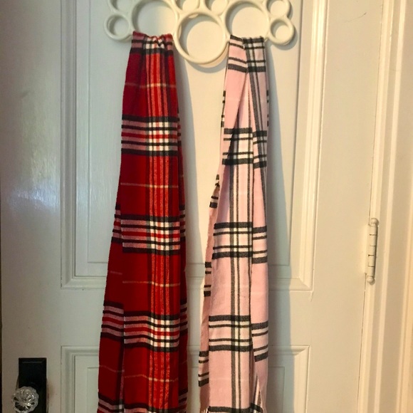 Women’s 100% cashmere plaid fringe scarves - Picture 1 of 7